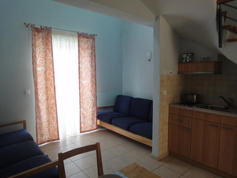 Hotel Ekati Maizonettes